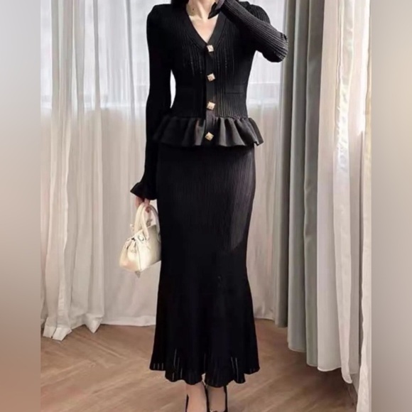 SOLD OUT 282. HIGH END Ruffled Knit Top and Flared Skirt Set in Black - Picture 2 of 3